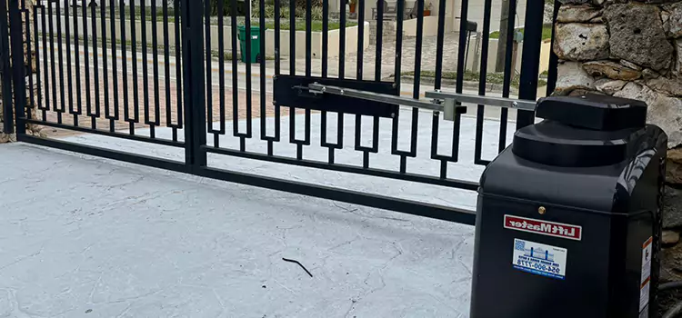 Seamless Installation and Support for Your New Gate in Terrebonne, QC