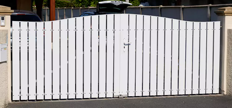 Why Choose Us for Residential Gate Repair in Terrebonne, QC?
